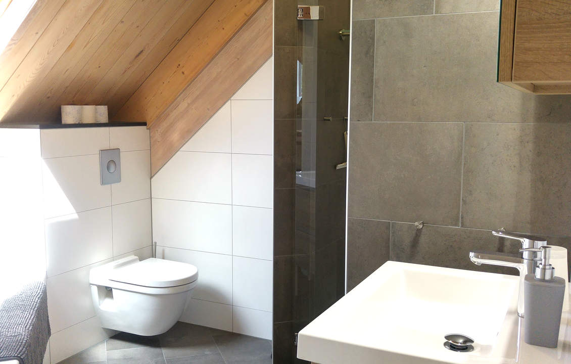 my-precious-appartement-badkamer_entree-oude-atelier